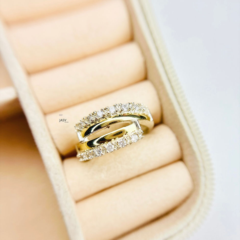 Anillo circonias y oro