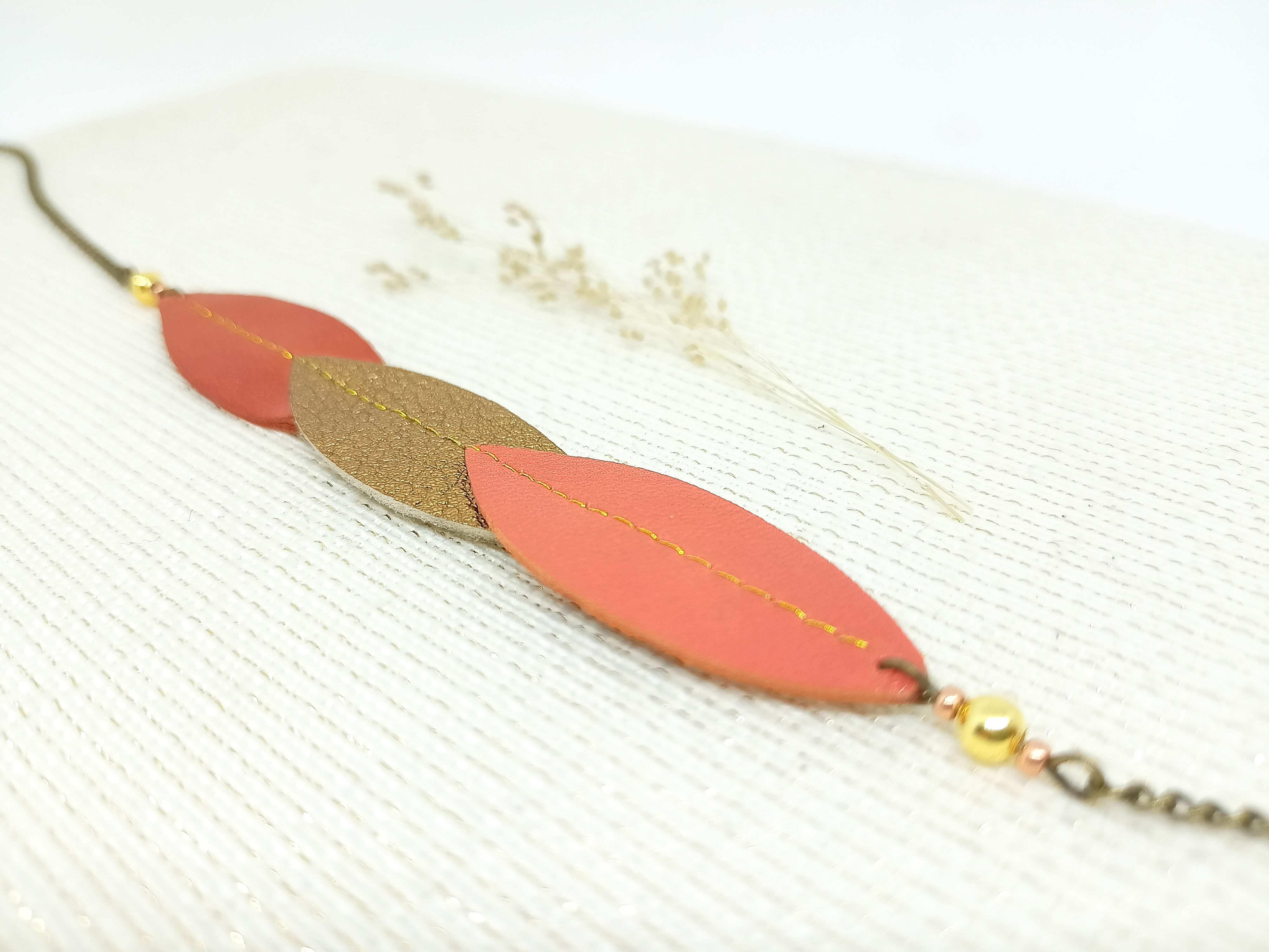 Bijou de tête 3 feuilles