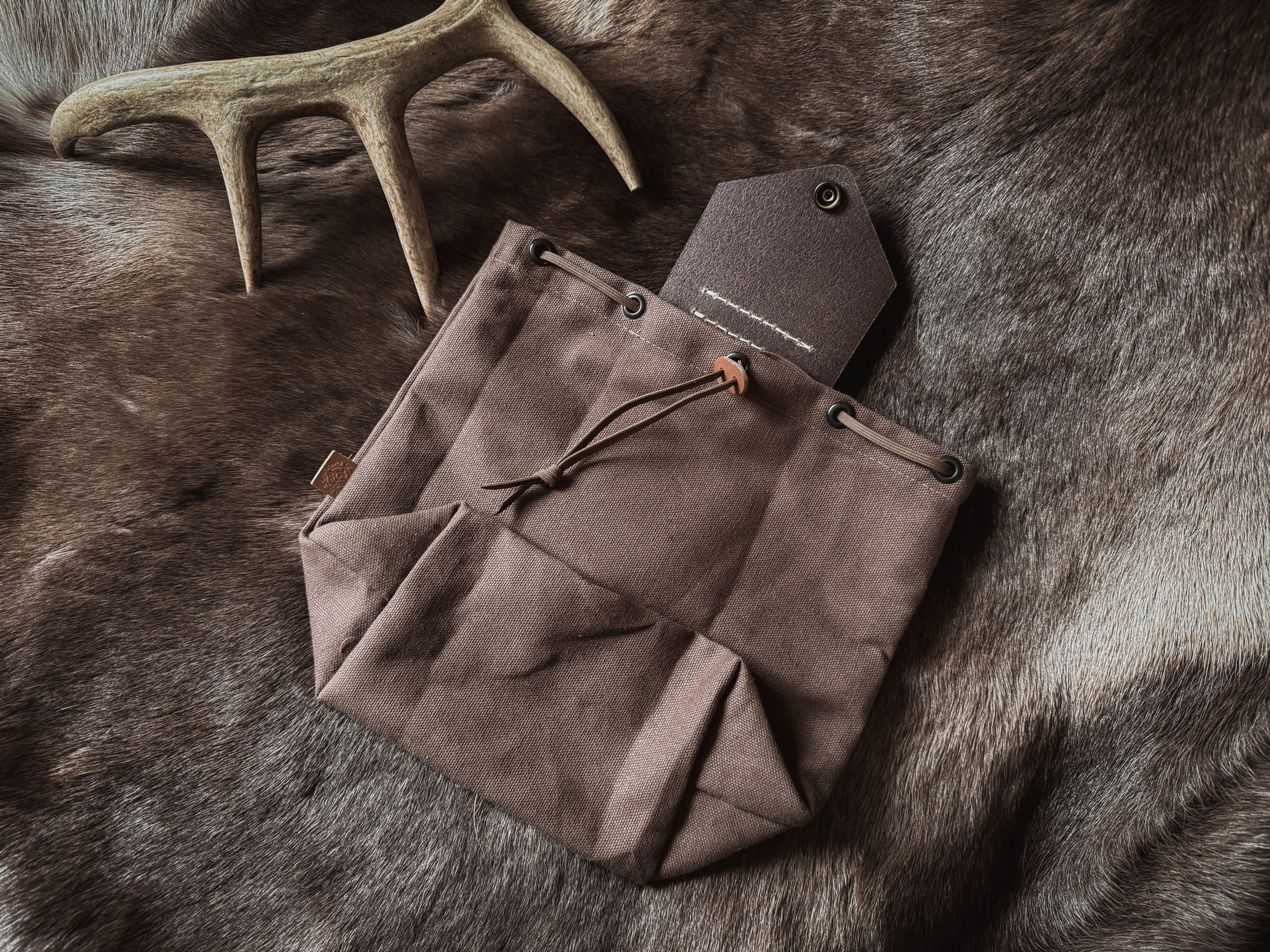 Bare Bones Forage Pouch