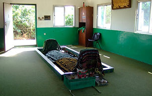 Tomb of Prophet Job (Nabi Ayoub).jpg