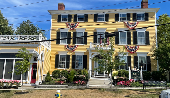 exeter-inns-nh-new-england-inn-by-the-bandstand-downtown_edited.png
