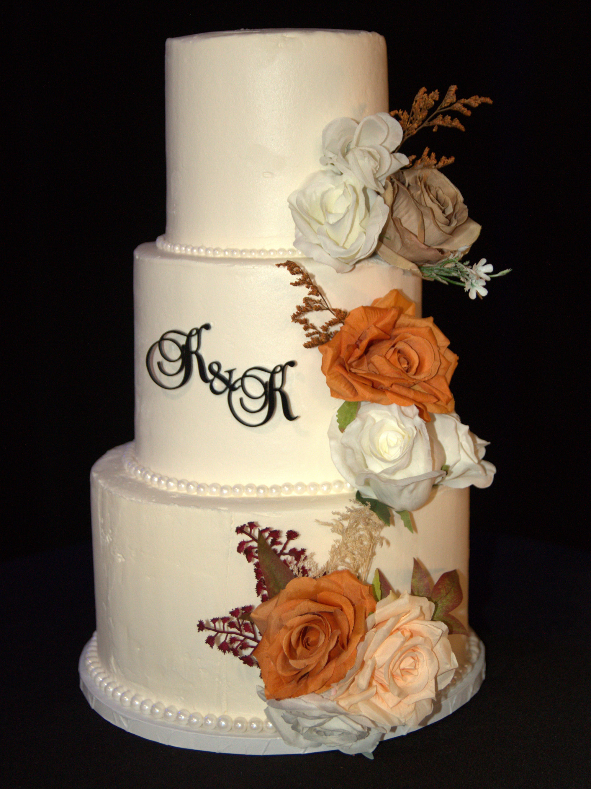 Wedding Cakes & Dessert Tables