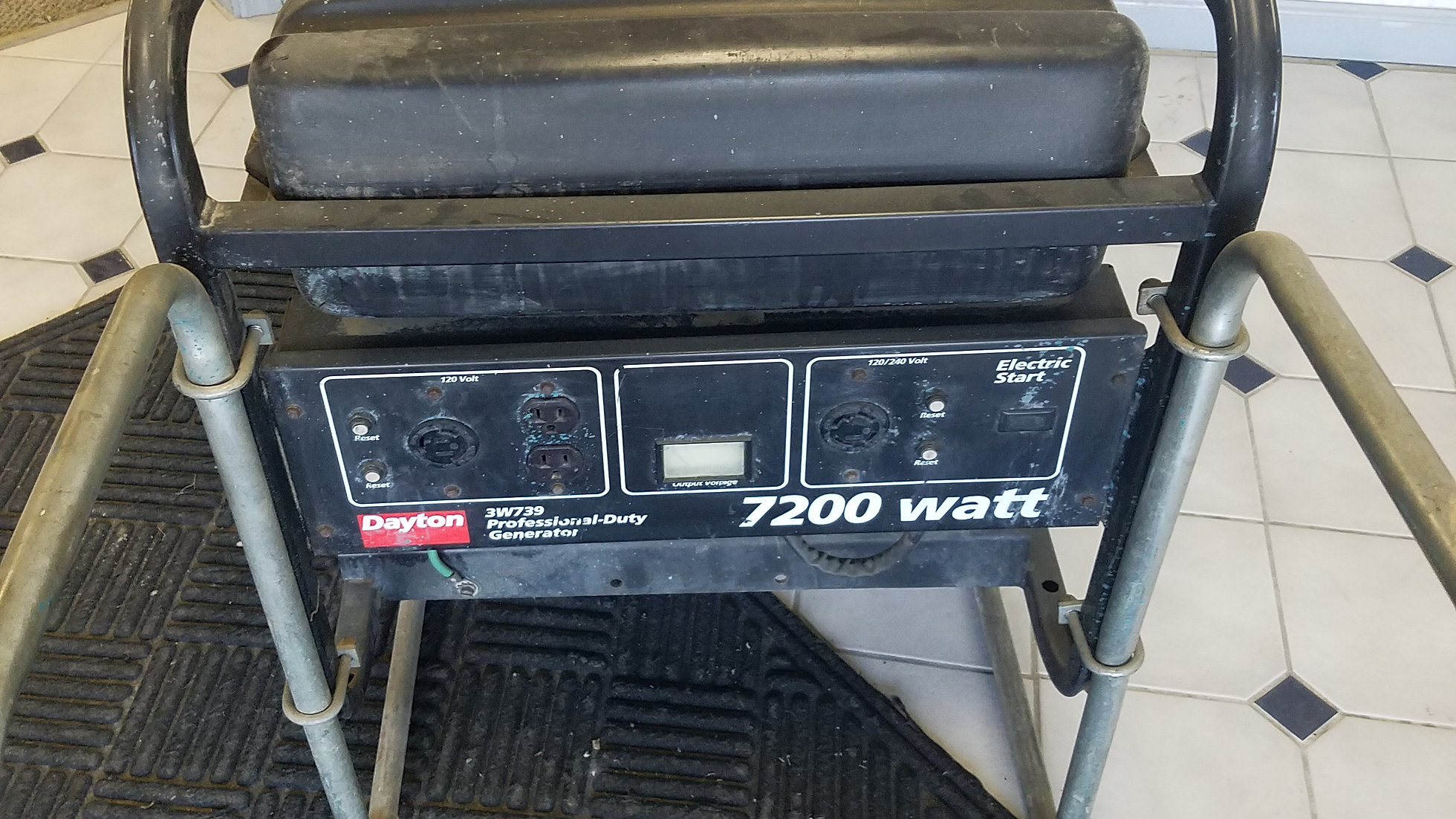Dayton 7200 watt generator ClevesToolRental