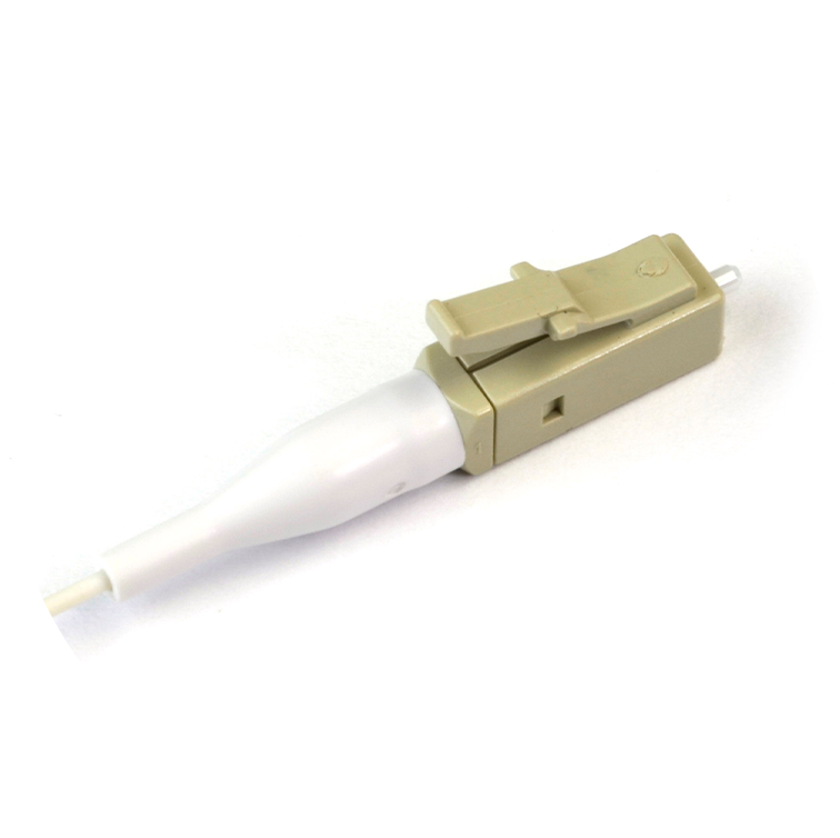 900 Micron connector boot.png