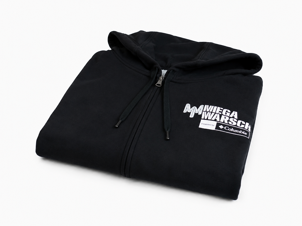 Miniaturbild: Gefalteter schwarzer Megamarsch ZIP Hoodie mit Frontlogo und Kapuze auf weißem Hintergrund