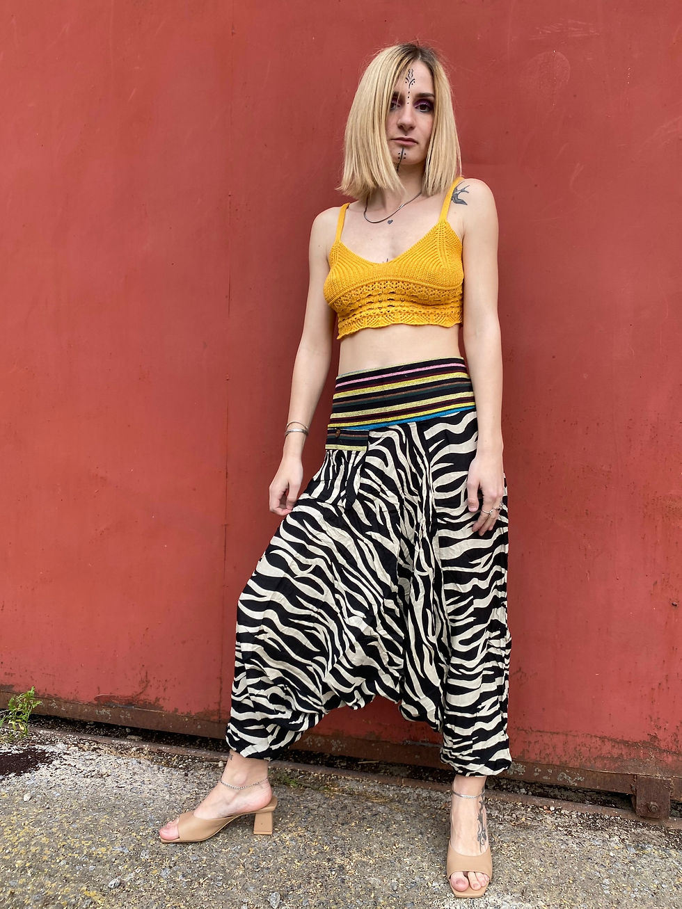 SARIN - Shorts with Handmade Band & Animal Print Pattern