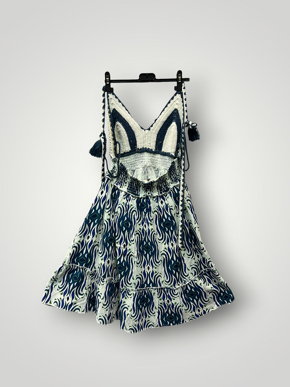 Thumbnail: Boho Φόρεμα με Πλεκτό Μπούστο, Παγιέτες και Tassels
