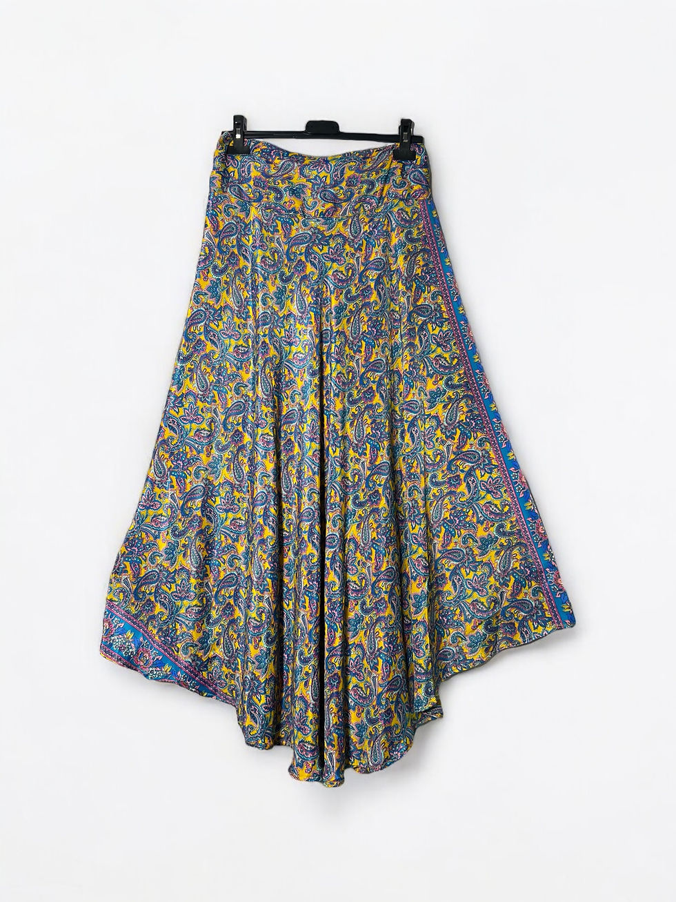 Μεταξωτή Φούστα με Εντυπωσιακό Έθνικ Εμπριμέ
