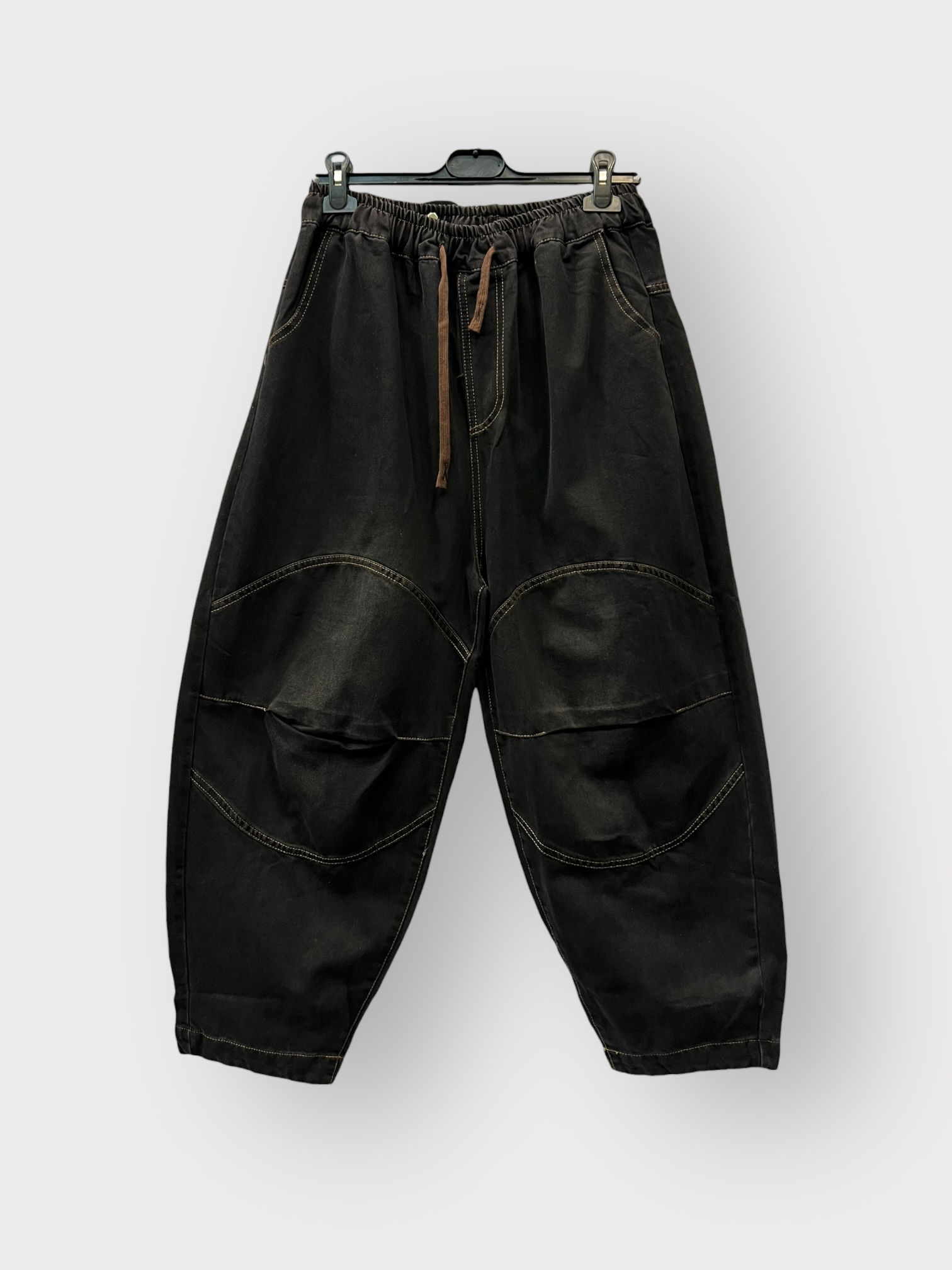 Μαύρο Παντελόνι Balloon με Εμφανείς Ραφές