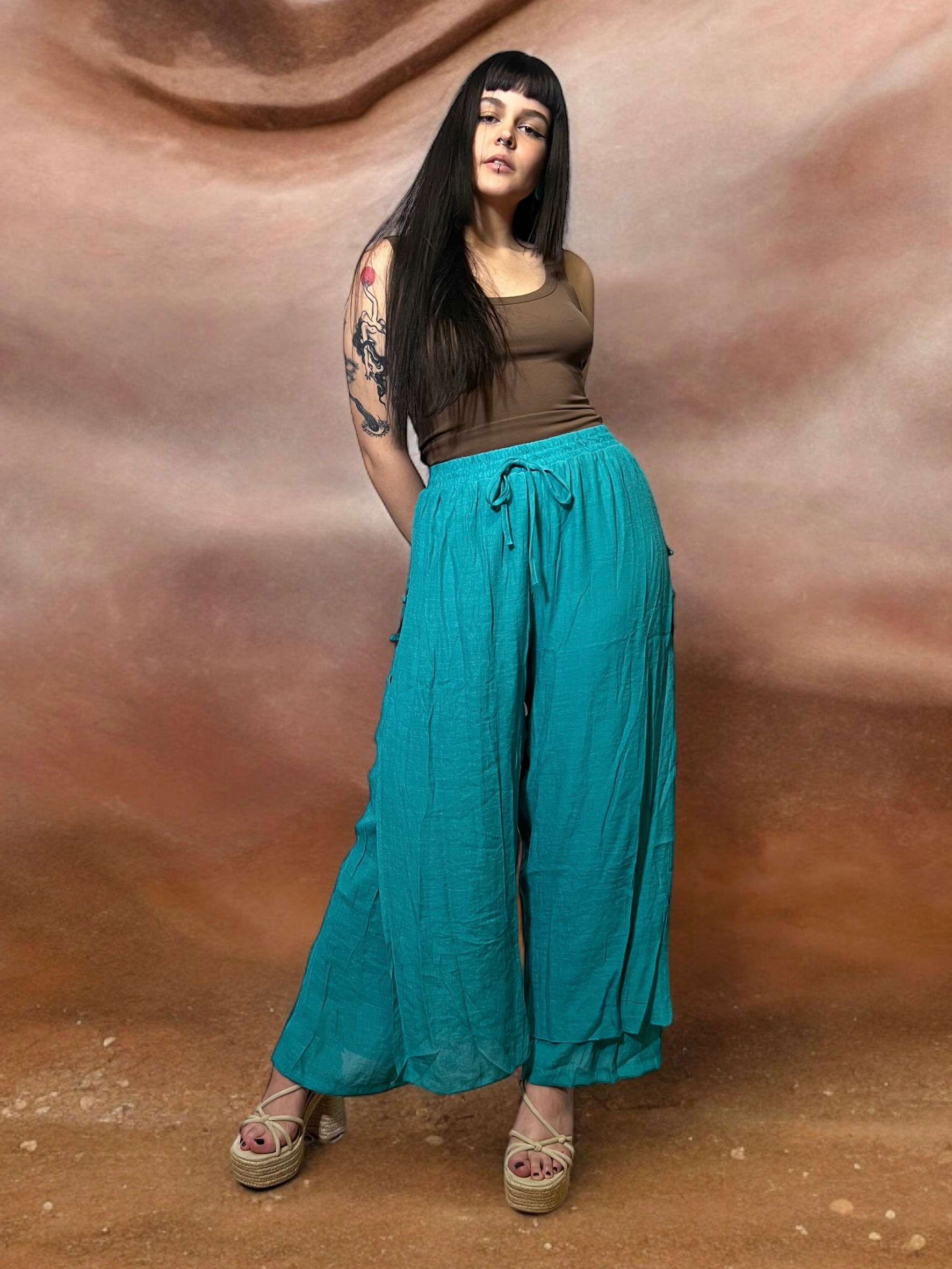 Airy Pants with Double Fabric, Perfect for All Sizes
