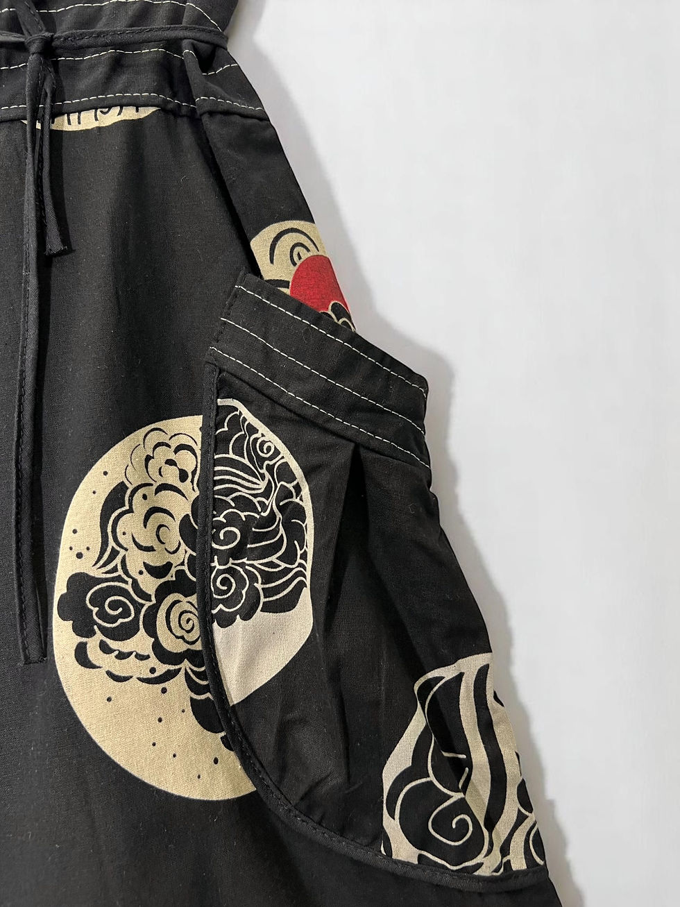 Thumbnail: Aladdin Pants with Abstract Pattern