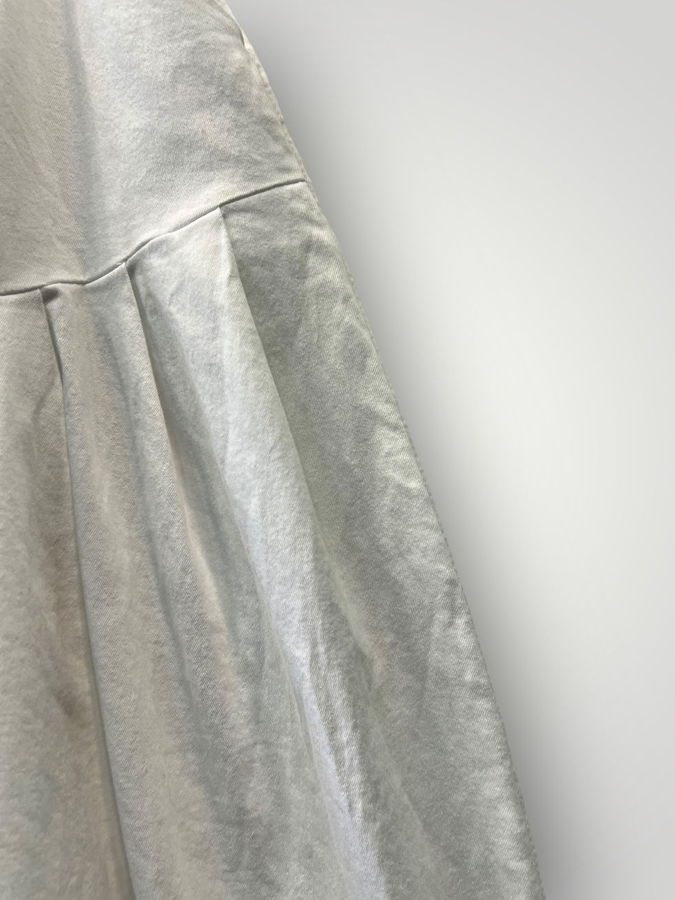 Thumbnail: Women's Pants with a Comfortable Line