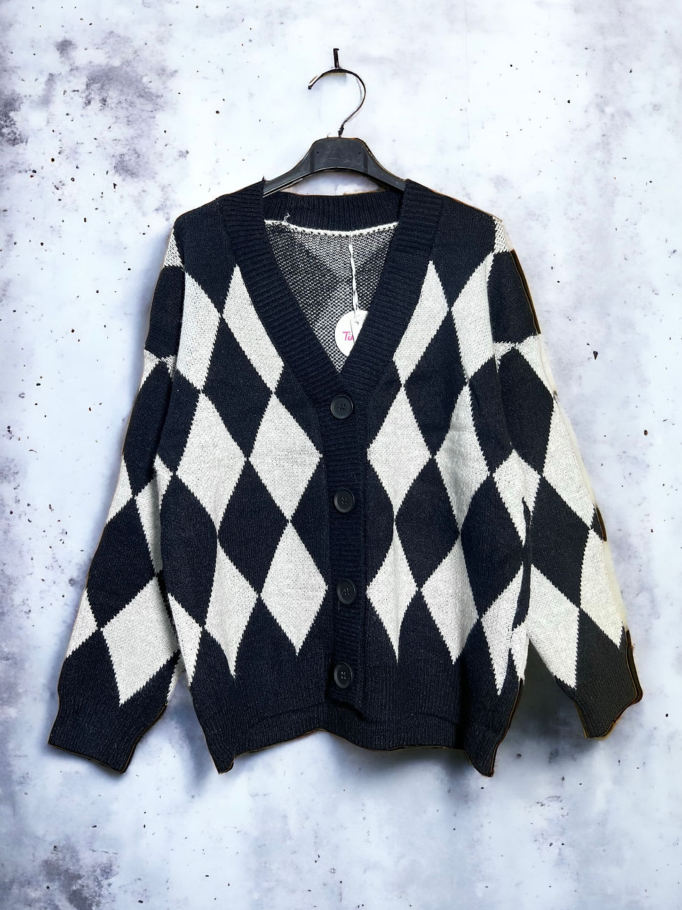 Thumbnail: Warm Cardigan with Diamond Pattern