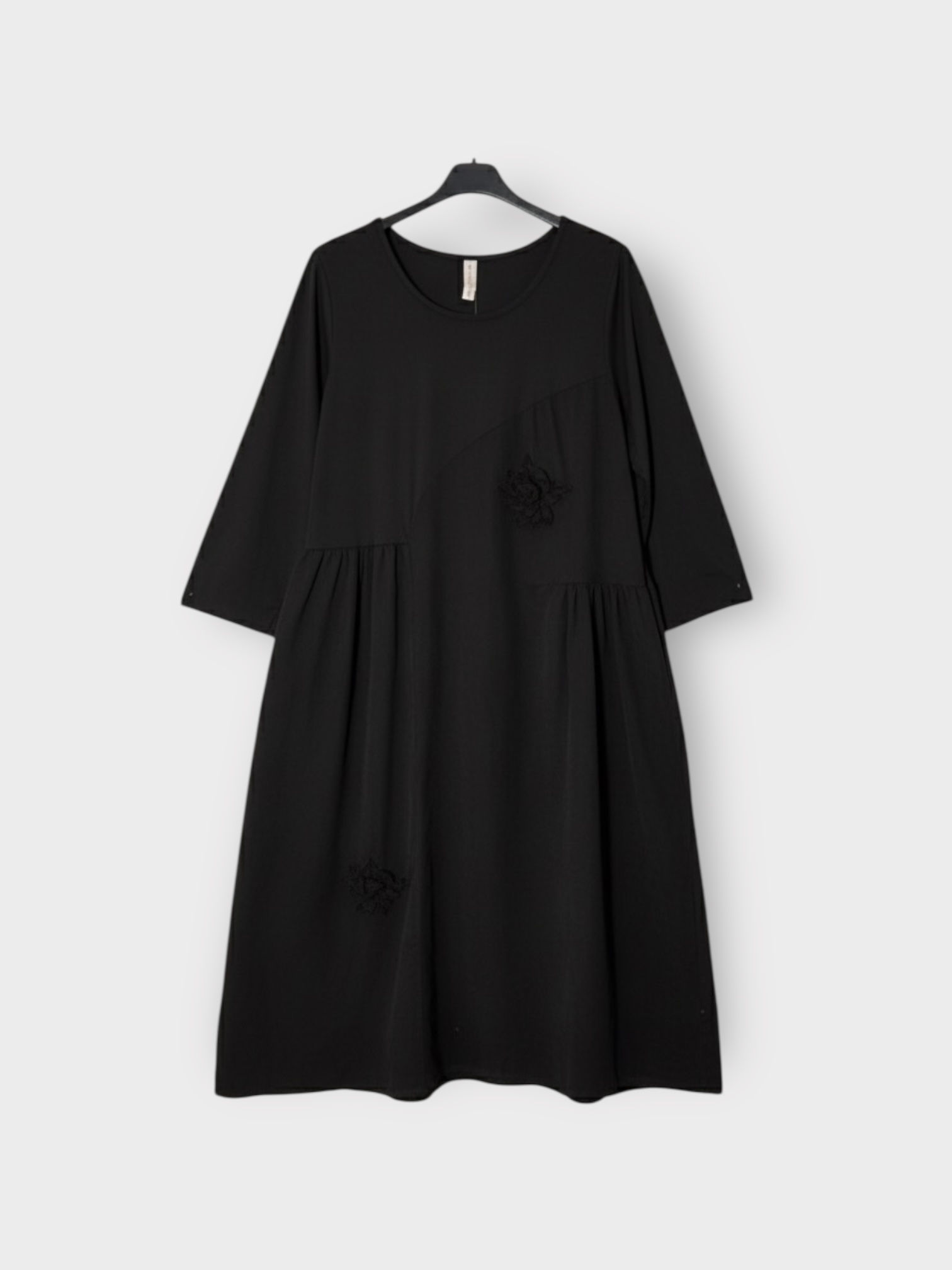 Μακρυμάνικο Κοτλέ Φόρεμα με Μακό Κομμάτι και Απλικέ Λουλούδια