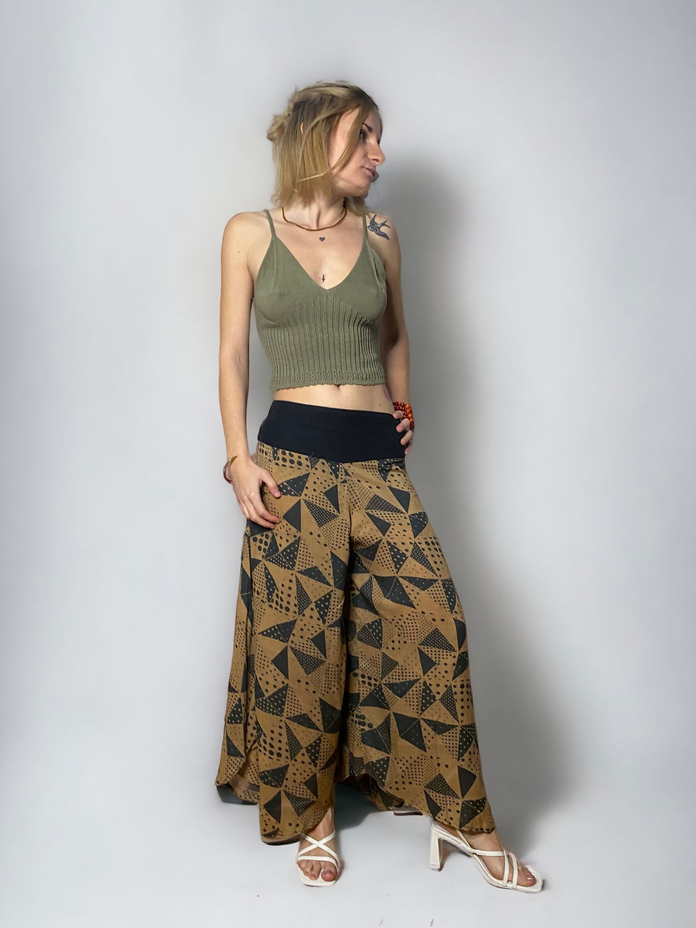 Thumbnail: FREEING - Trousers with Geometric Pattern and Wide Band