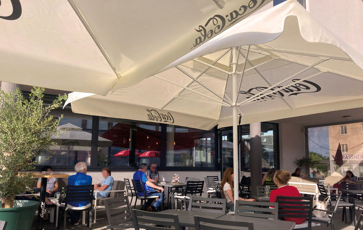 Außenbereich des Fredo Café