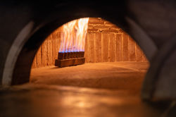 Pizzaofen im l'angolo - Pasta & Pizza am Eck