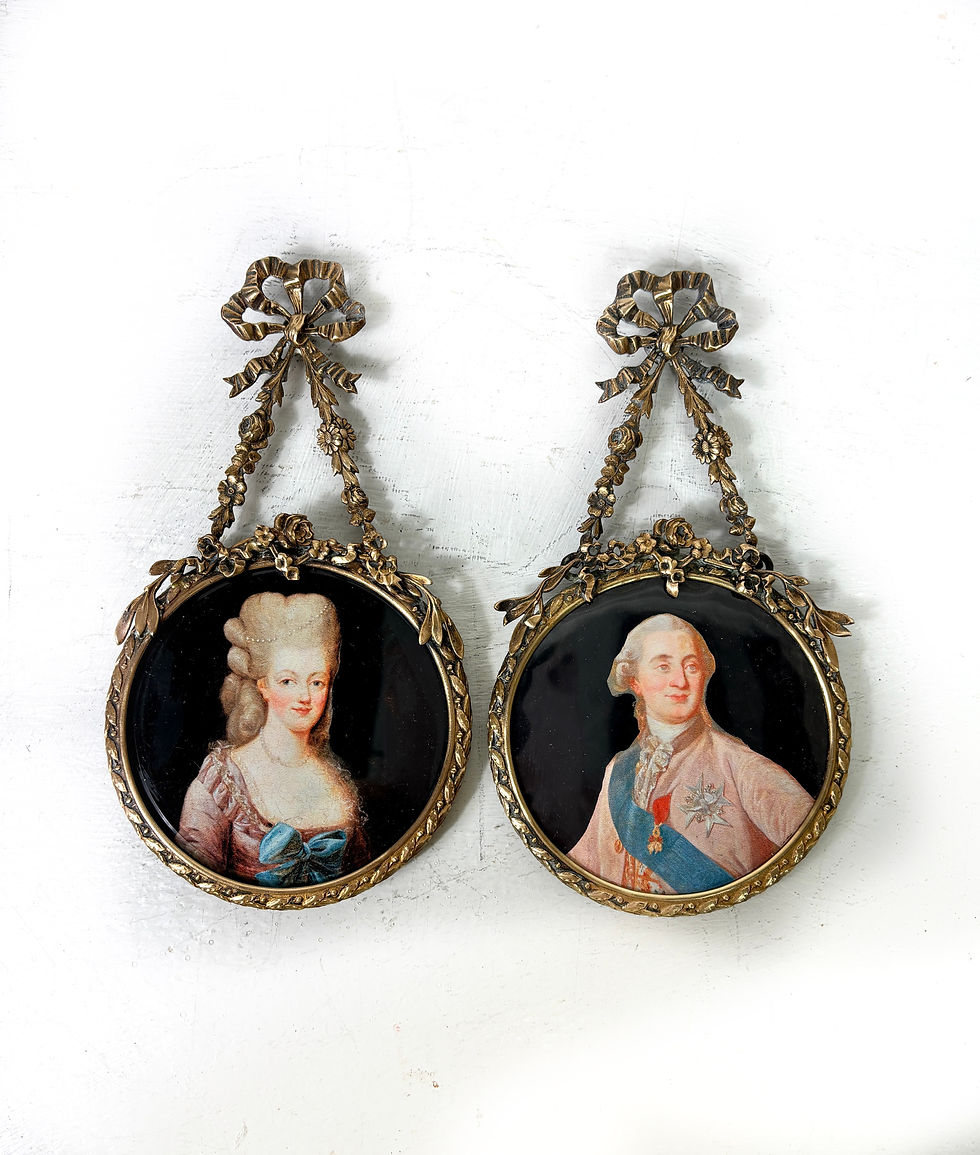Thumbnail: Pair Fine French Antique bronze Louis circular Frames - exceptional detail