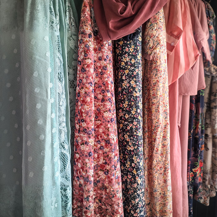 Women dresses made by Uptrends Apparel manufacturer
