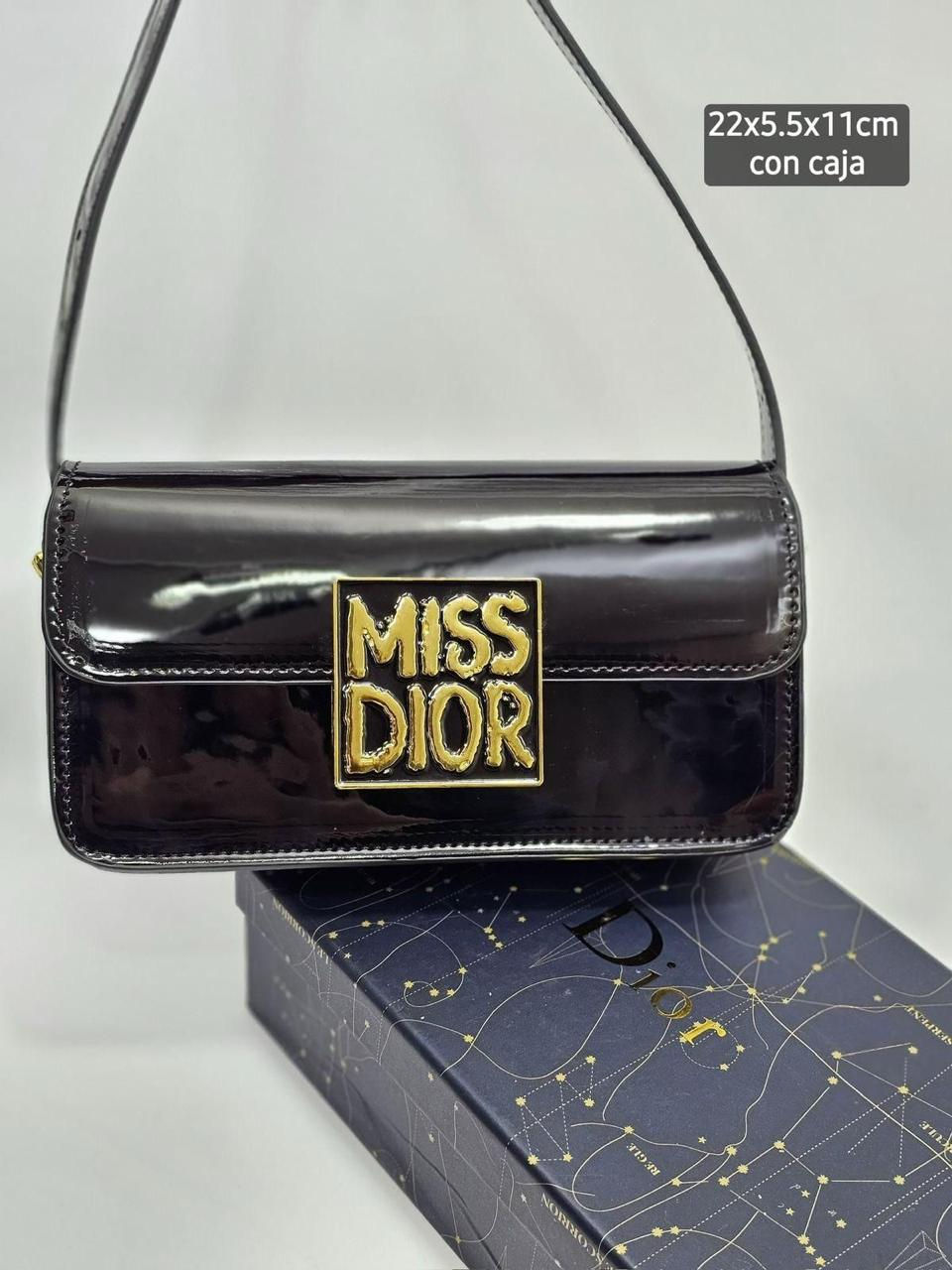 Miniatura: DIOR EN CAJA
