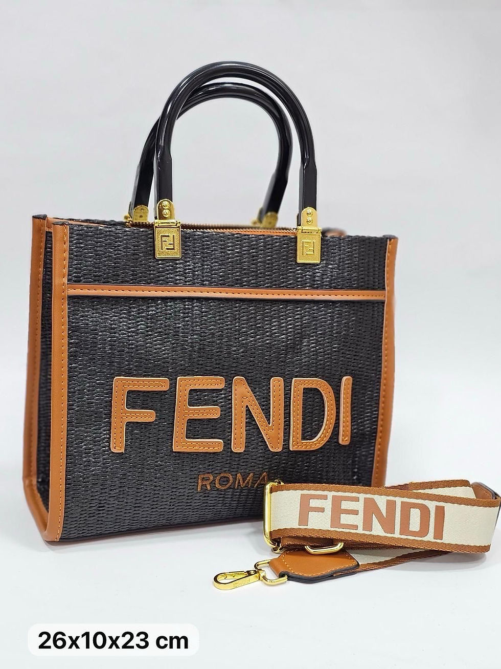 Miniatura: FENDI