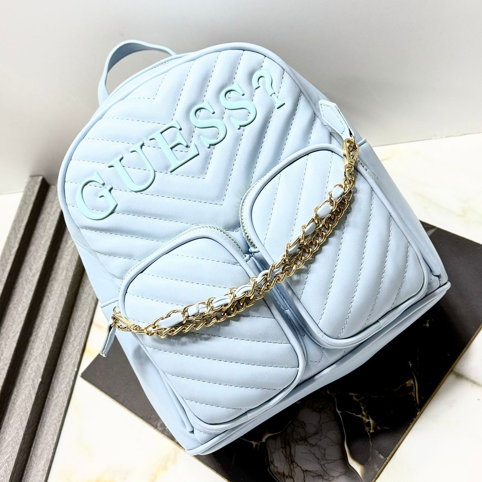 Guess Mediano 