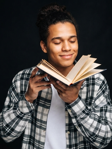 O Cheiro do Livro Não Acabou