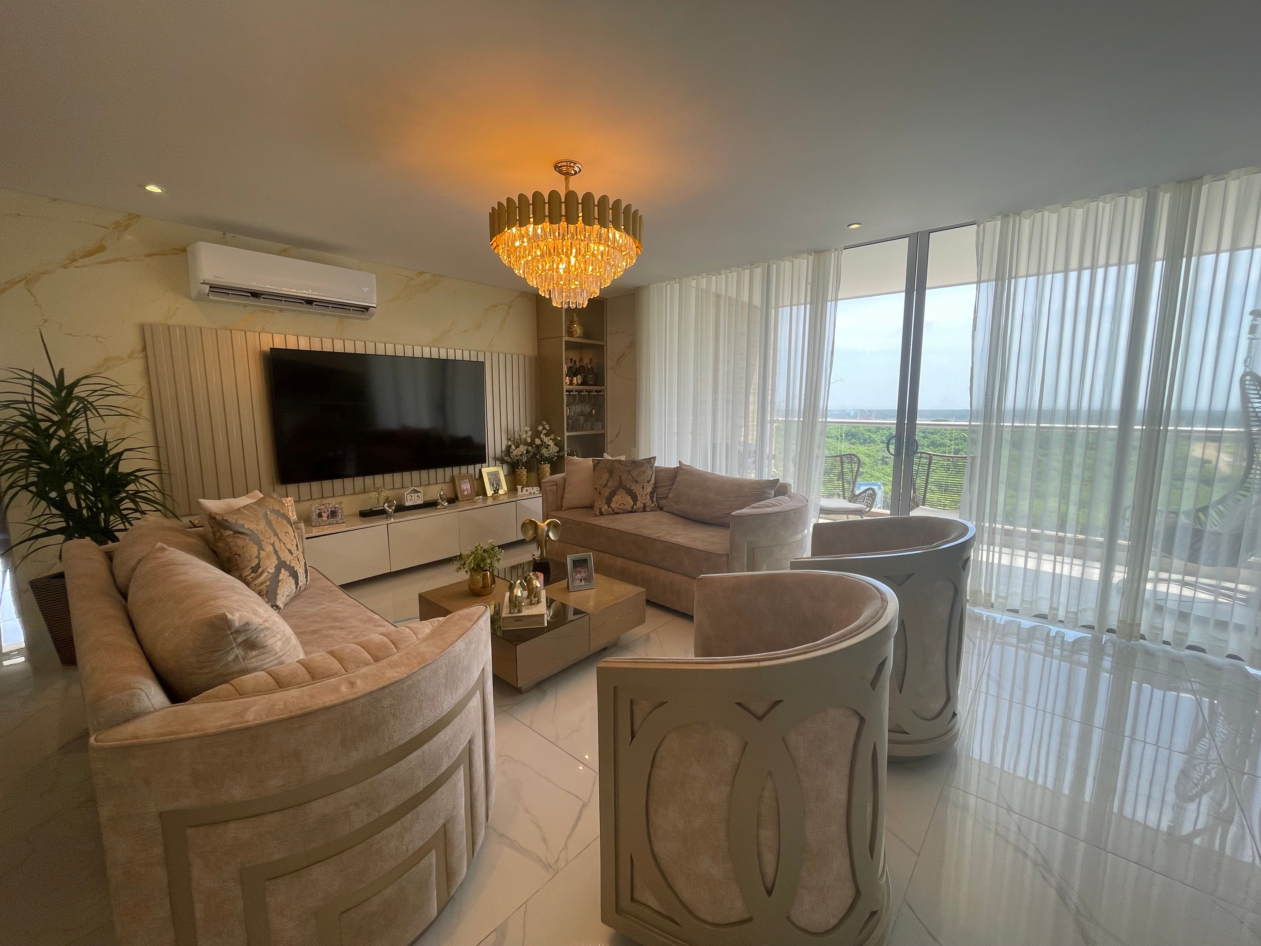 APARTAMENTO DE LUJO EN EXCLUSIVO SECTOR DE LA CIUDAD