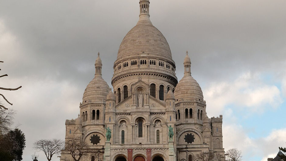 Basilique du Sacré-Cœur, Montmartre, Paris exterior