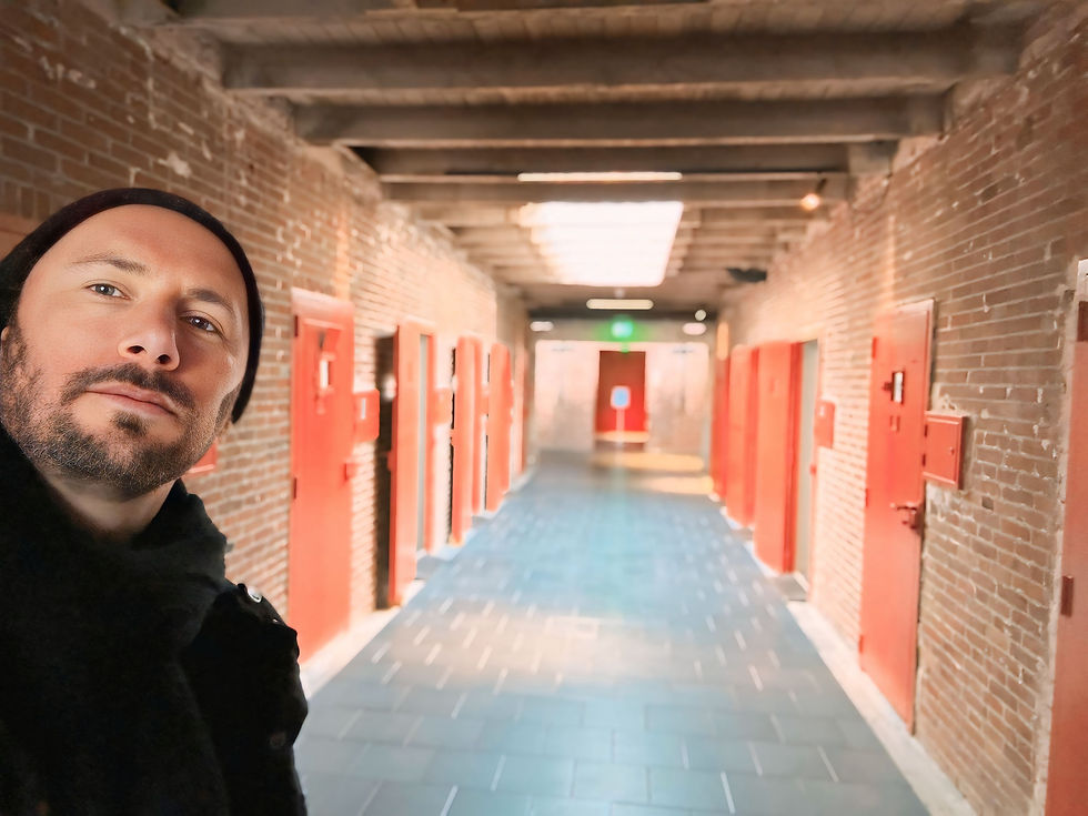 Oranje Hotel, Den Haag, The Hague, Prison, Alex van Terheyden