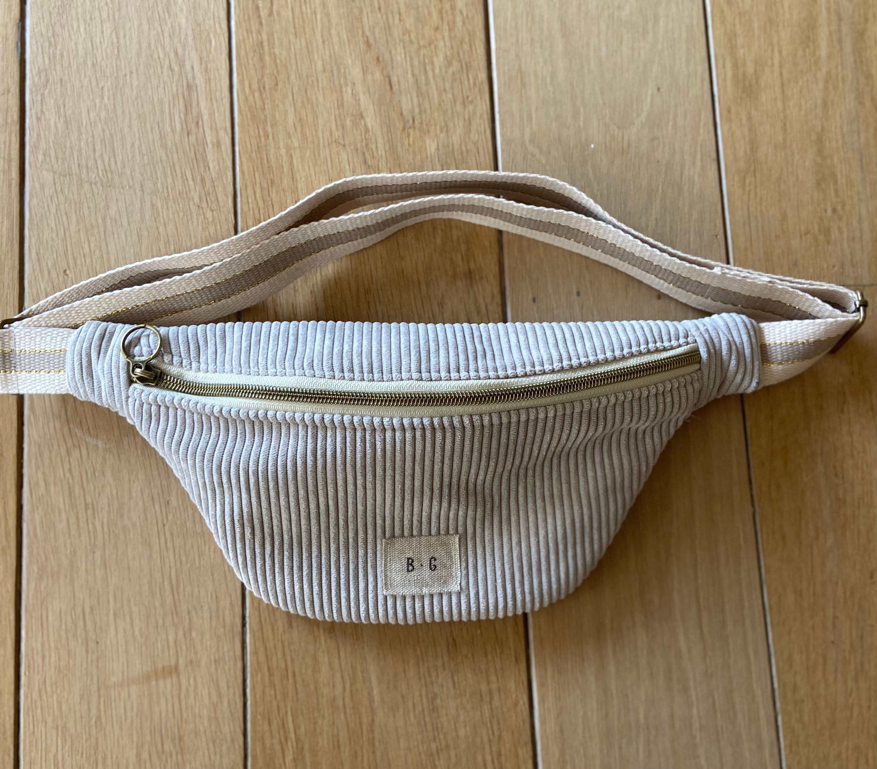 SAC BANANE VELOURS ECRUE