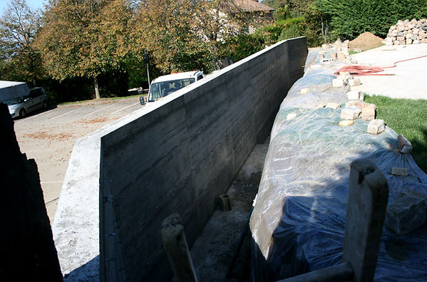 mur beton nuguet pierre