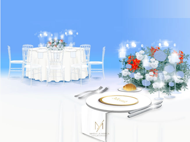 Tavolo apparecchiato con fiori, posate e logo Maria La Marca, sfondo azzurro. Corso di Formazione.