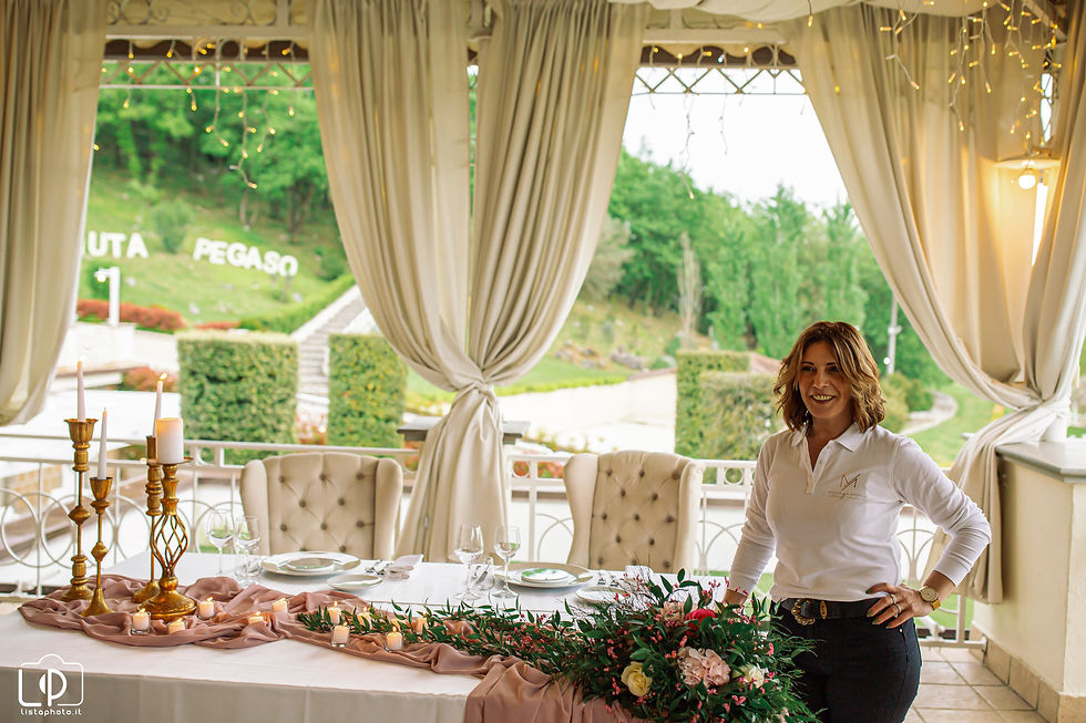 Maria La Marca Wedding Planner durante la fase allestimento matrimonio