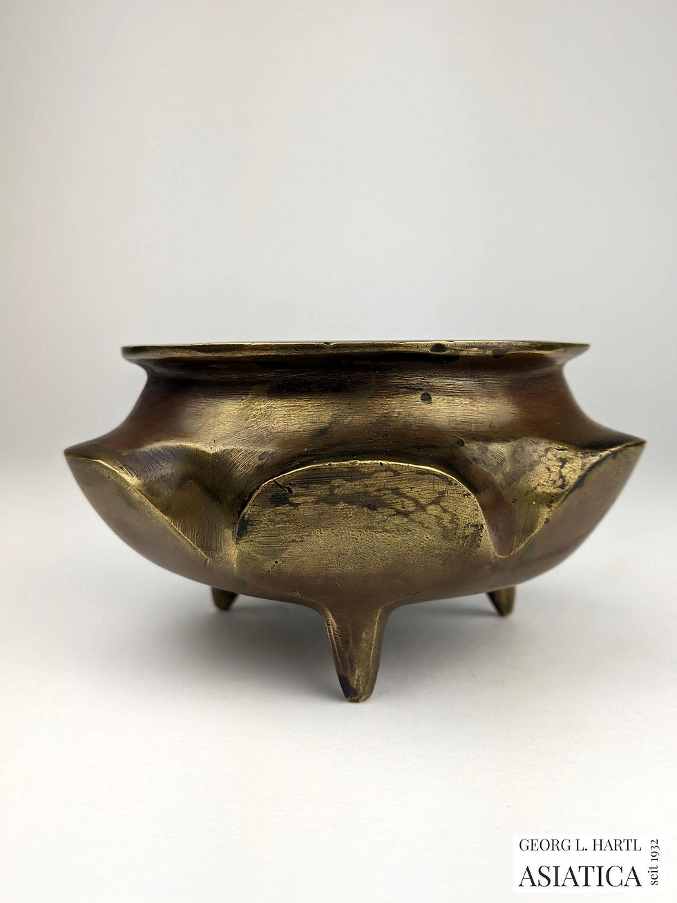 Bronze Weihrauchbrenner in Lotusform, 18. Jh., China