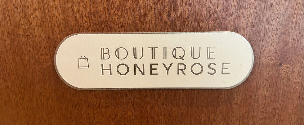 HoneyRose_08.jpg