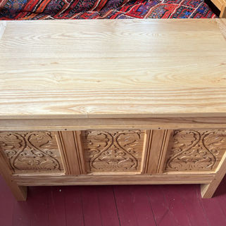 BLANKET CHEST (17th Century)