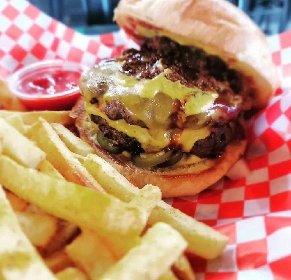 LA Burgers & Daiquiris