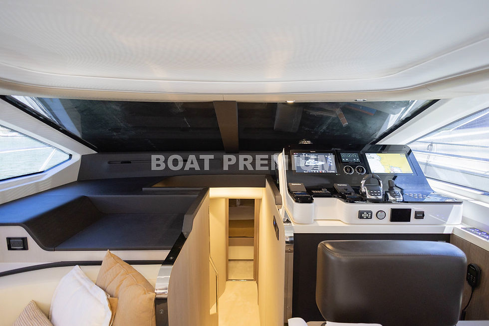 Miniatura: AZIMUT 62 - 2022