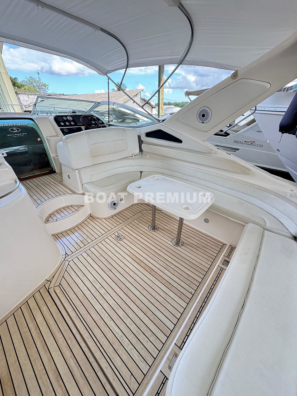 Miniatura: PHANTOM 36 - 2010