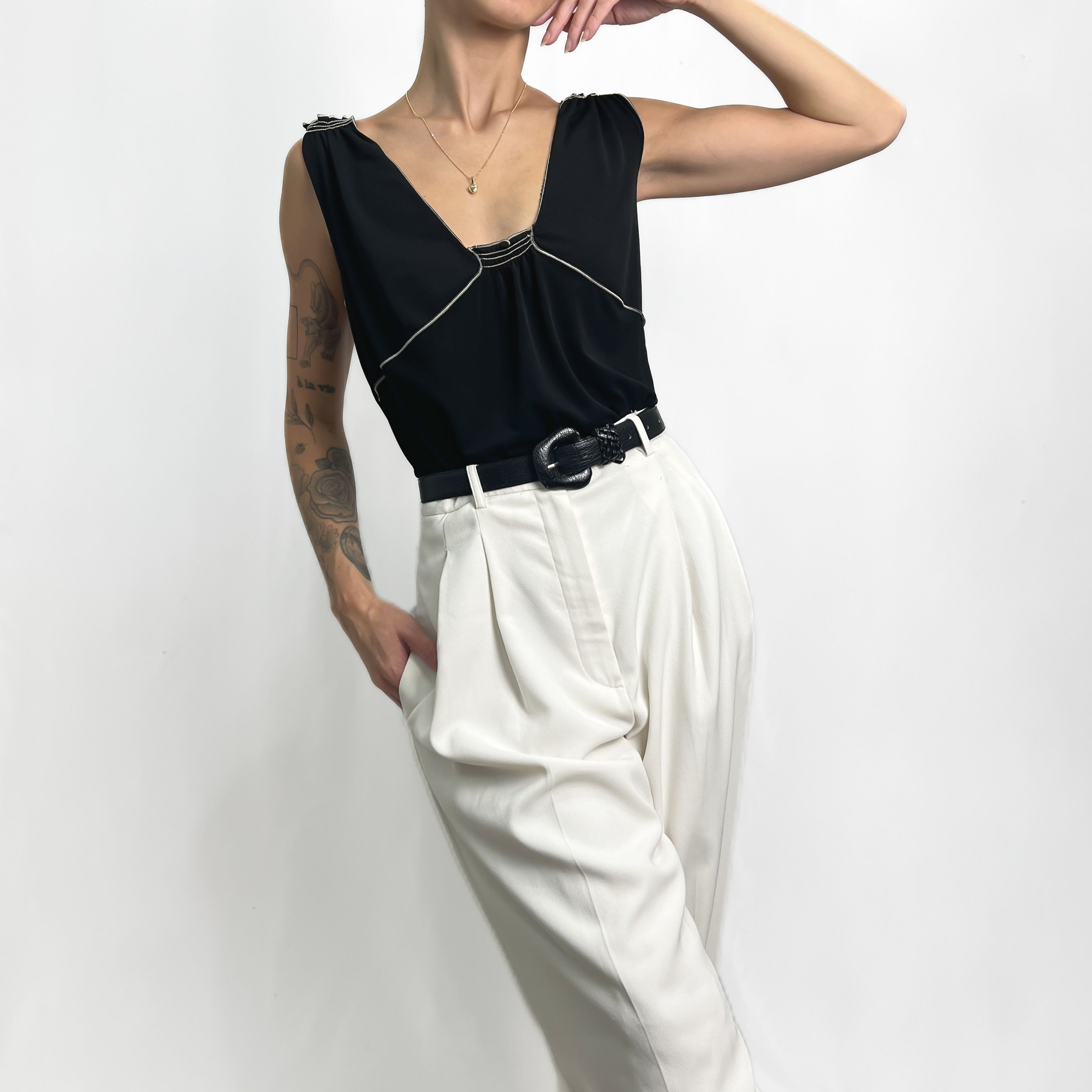 Onyx Contrast Stitch Tank Medium