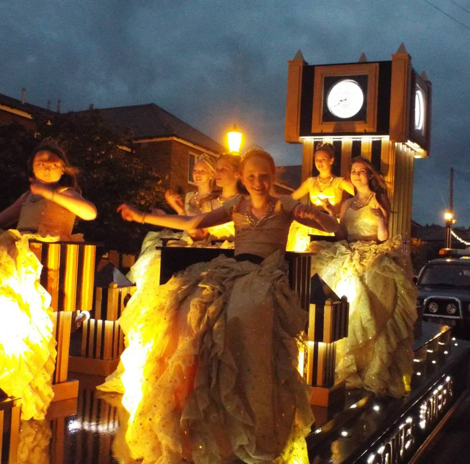 Cowes Carnival Queens