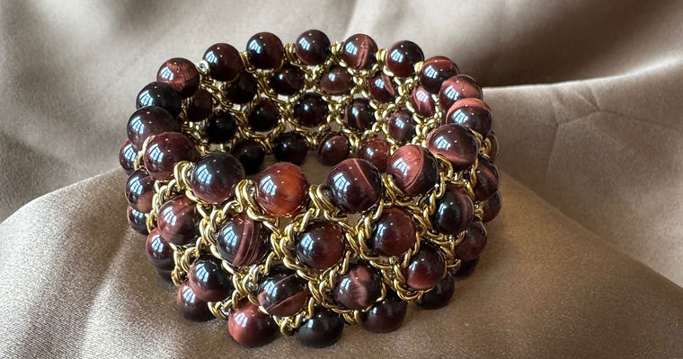 Maison Taslar - bracelet en oeil de taureau et chaine dorée, fait main en france, sur mesure