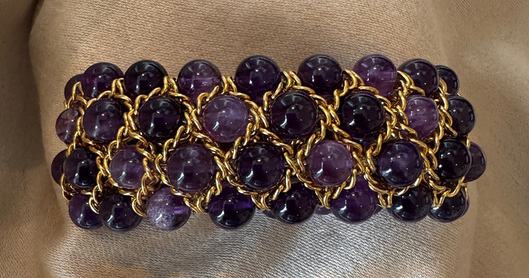 Maison Taslar - vue du dessus du bracelet améthyste