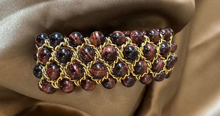 Maison Taslar - vue du dessus du bracelet oeil de taureau