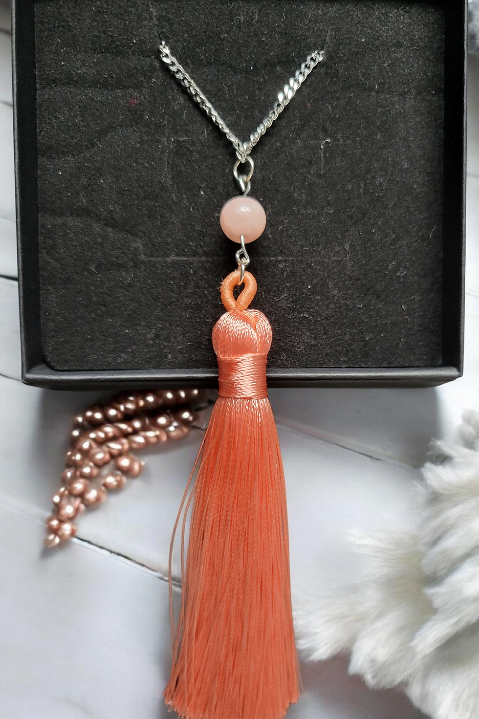 Miniature : Ensemble collier pompon corail et bracelet quartz rose – Bijoux bohème femme 