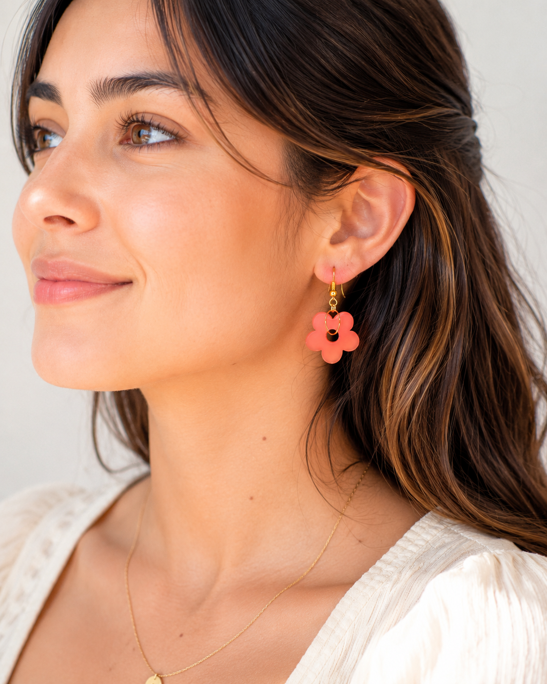 Boucles d’oreilles Fleur Corail – Douceur & Éclat