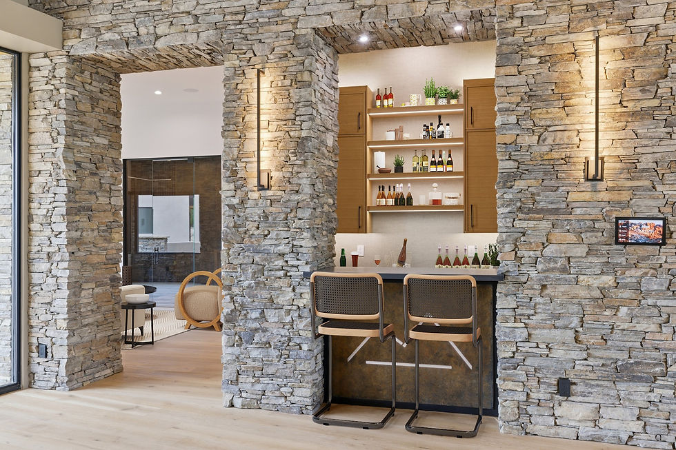 030_Wet bar Staged