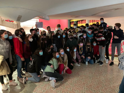 ANEM AL TEATRE: Max in love