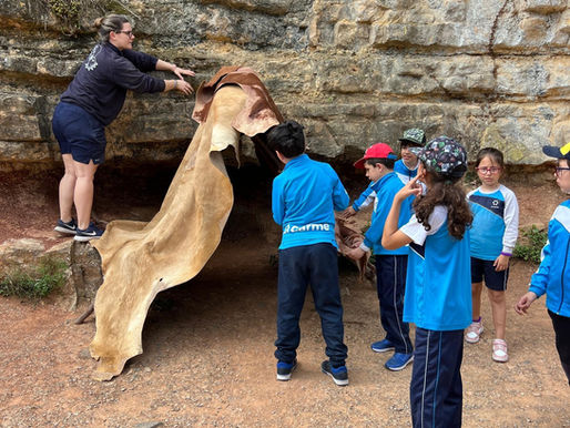 SORTIDA A LES COVES DE L'ESLUGA 3r